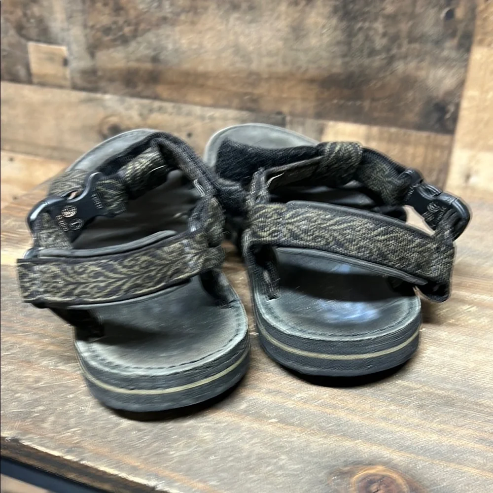 Teva Canvas Sandals Women's Size‎ 9